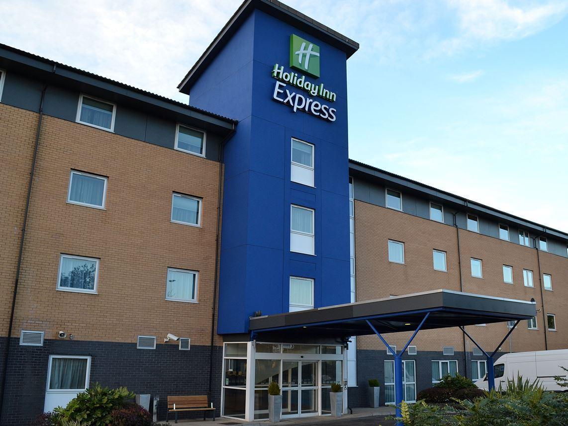 Holiday Inn Express Birmingham Star City By Ihg Eksteriør bilde