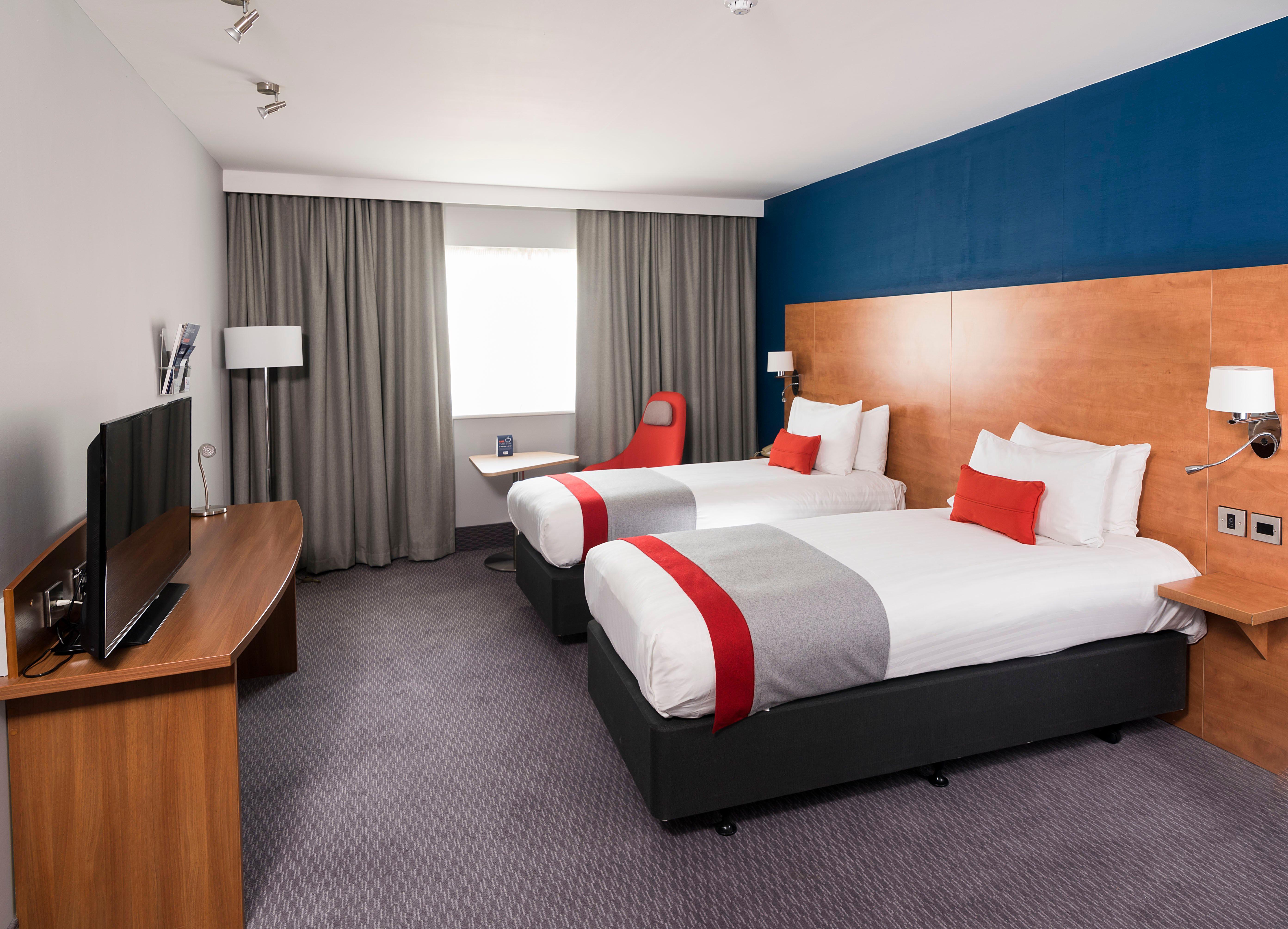 Holiday Inn Express Birmingham Star City By Ihg Eksteriør bilde