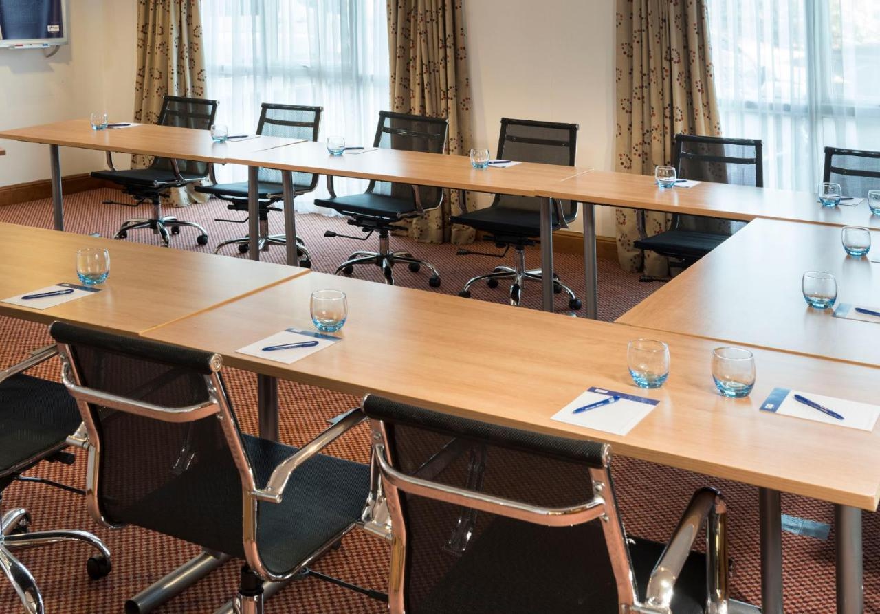 Holiday Inn Express Birmingham Star City By Ihg Eksteriør bilde