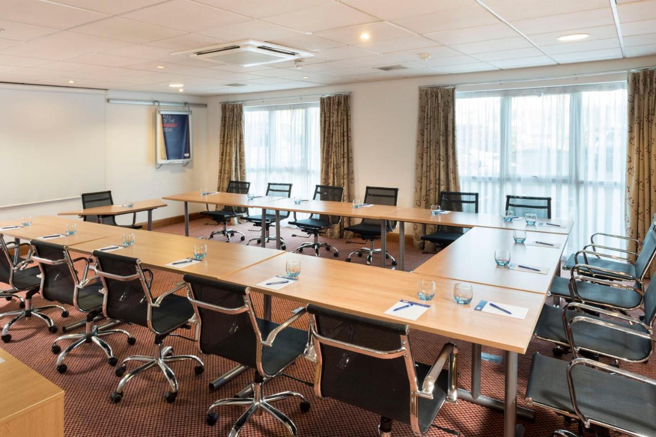 Holiday Inn Express Birmingham Star City By Ihg Eksteriør bilde