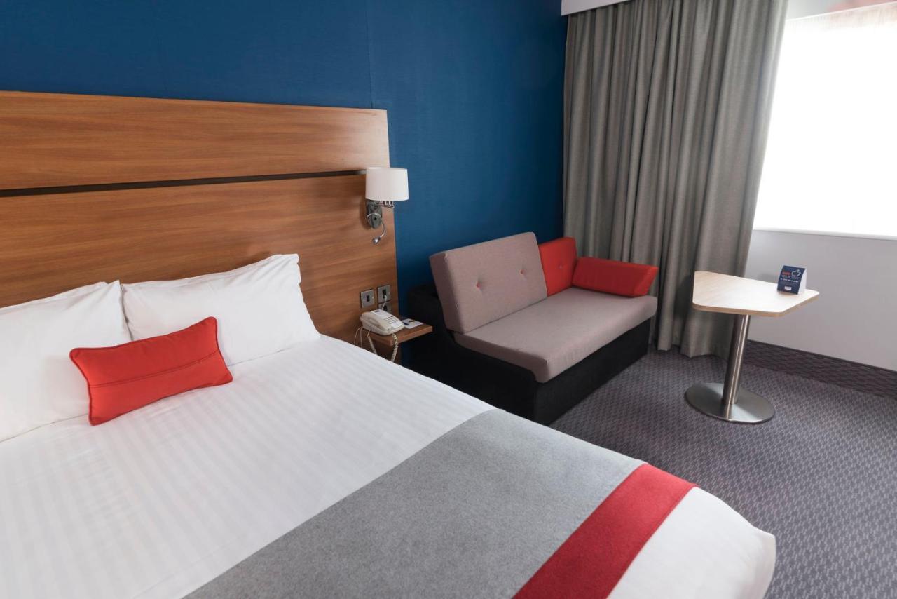 Holiday Inn Express Birmingham Star City By Ihg Eksteriør bilde